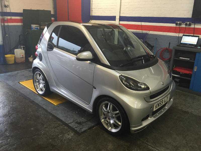 Silver Smart ForTwo Brabus 1Ltr - 59 Plate