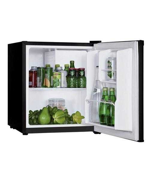 Simple value 38ltr table top fridge in black