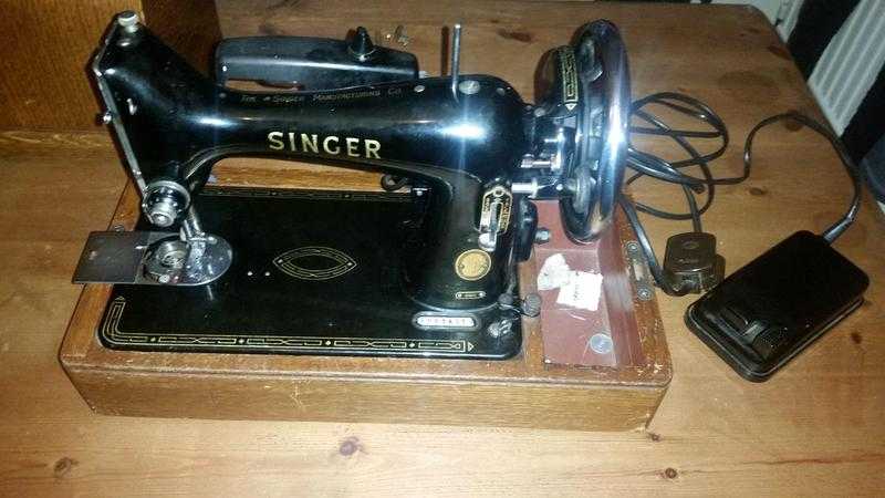 Singer  sewing machine