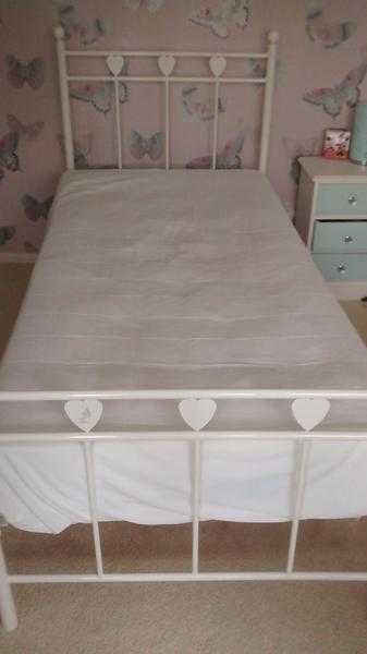 Single Bed