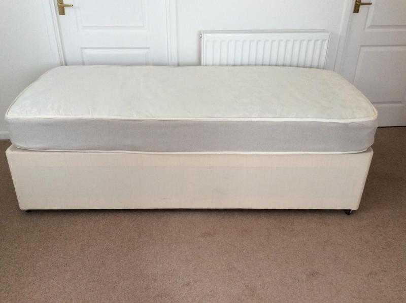 Single bed and mattress