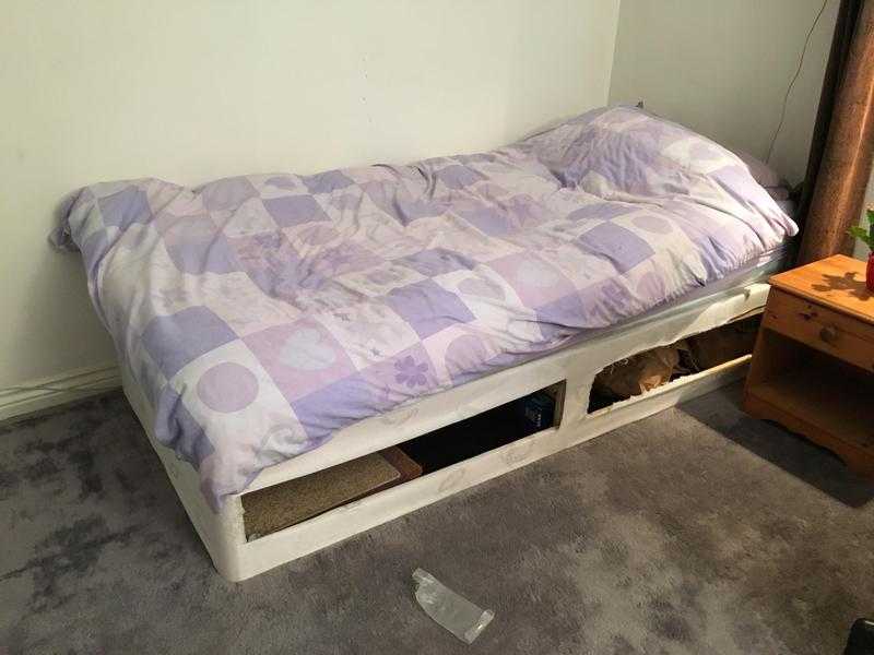 Single bed and mattress