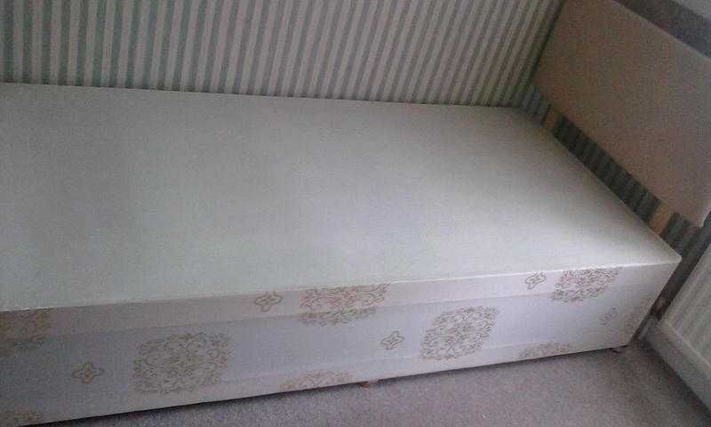 single bed base for free