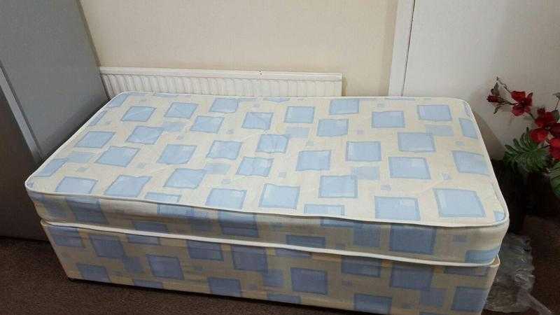 Single Bed For Sale