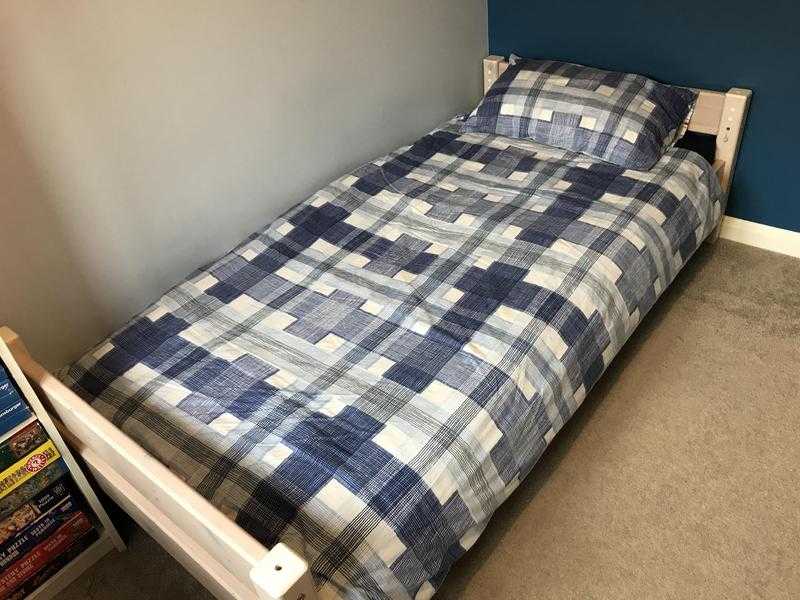 Single bed with mattress