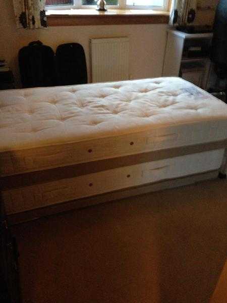 single bed with trundle