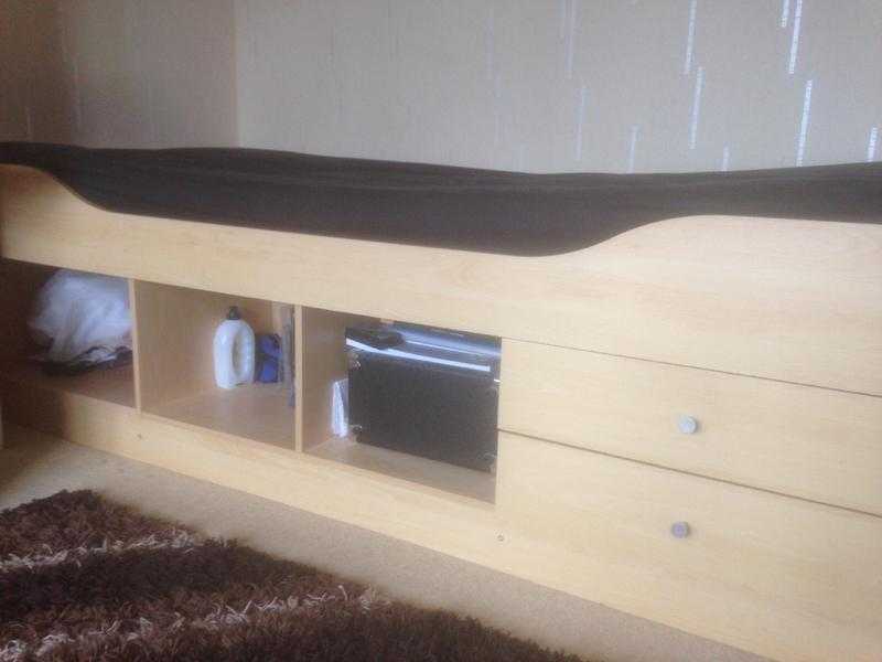 Single Cabin Bed with mattress
