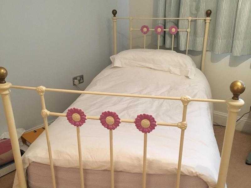 Single Iron Bed Frame