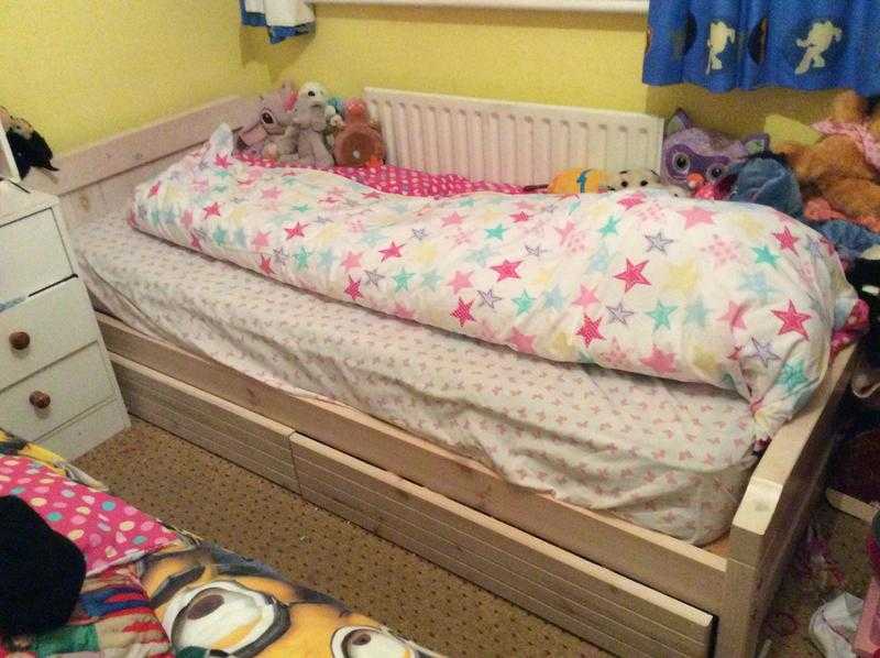 Single Junior bed