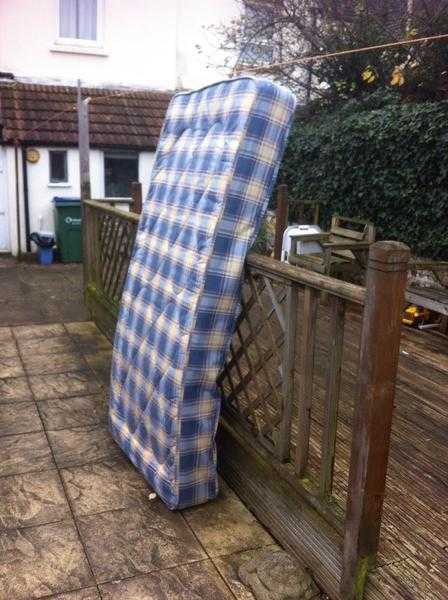 Single mattress