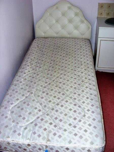 single mattress  and base free to collector