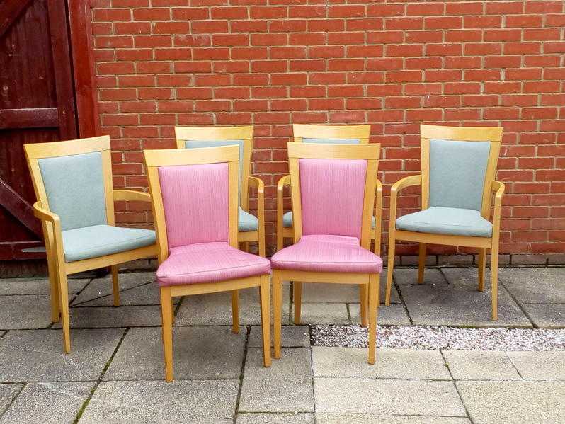 SIX SHACKLETON DINING ROOM CHAIRS - 4 CARVER - TWO STRAIGHT BACK