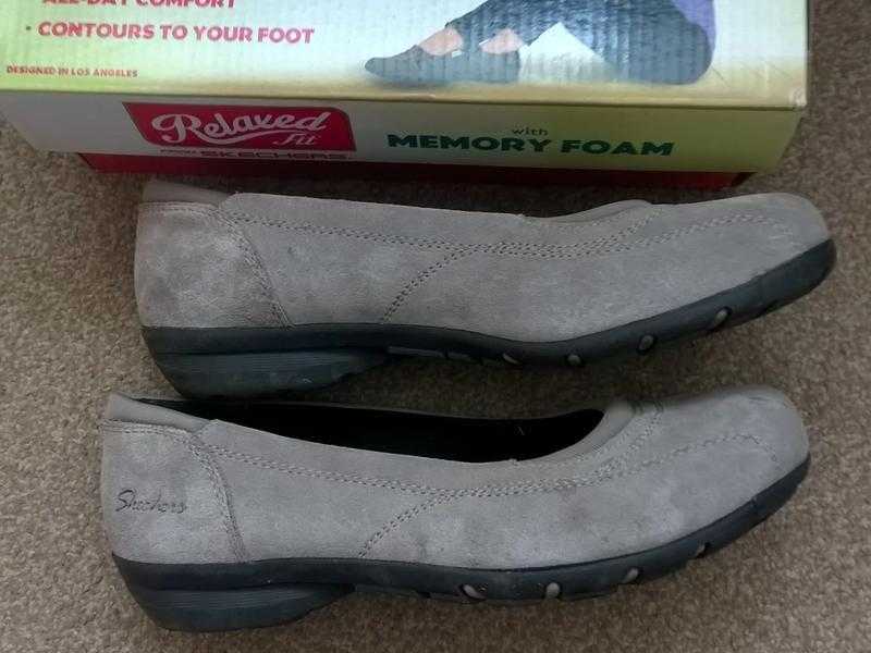 Skechers career girl friday taupe shoes