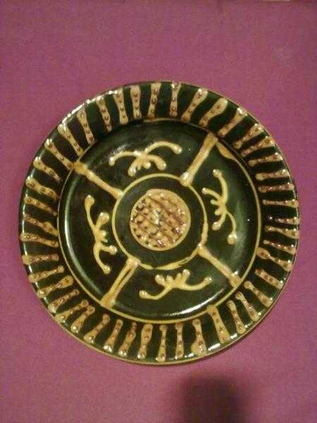 Slipware Dish