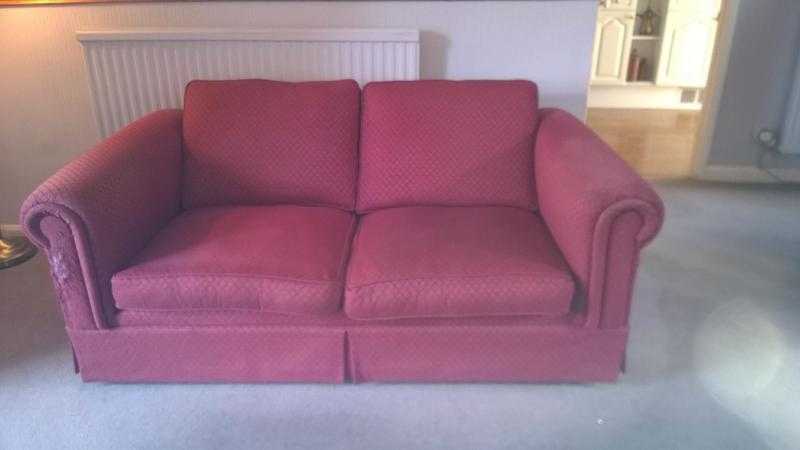 Small 2 seater sofa, dusky pink