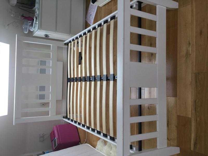 Small Double White Bedframe