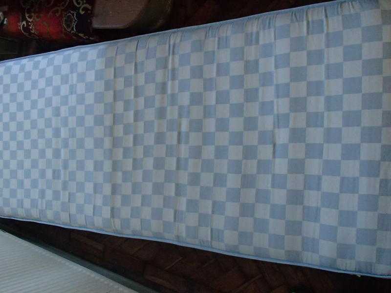 SMALL SINGLE MATTRESS, EX COND.