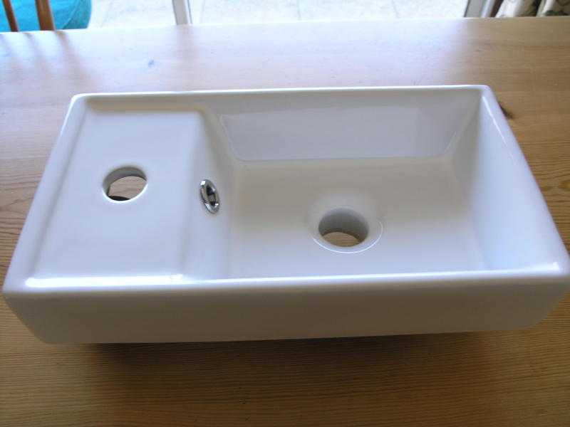 Small sink for toiletcloakroom