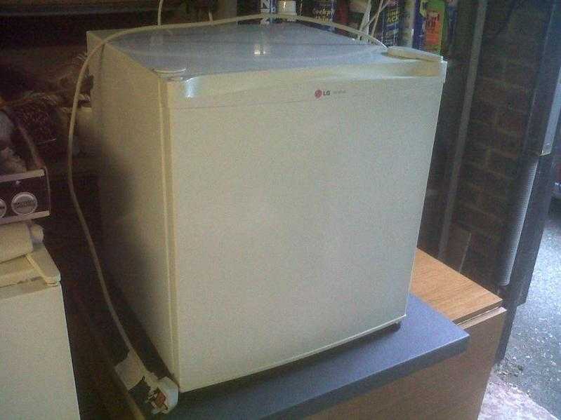 Small table Top Fridge