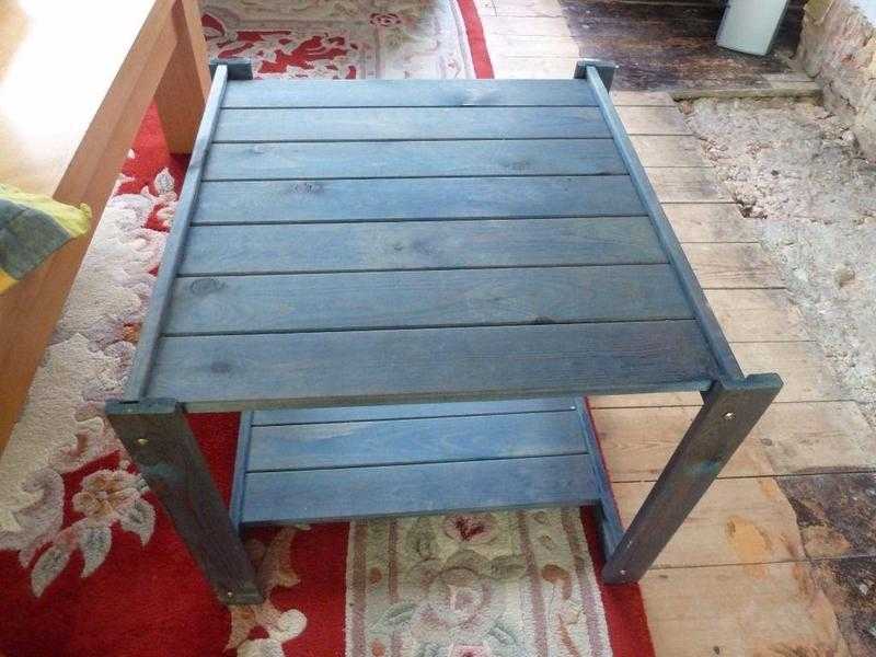 Small TV Table