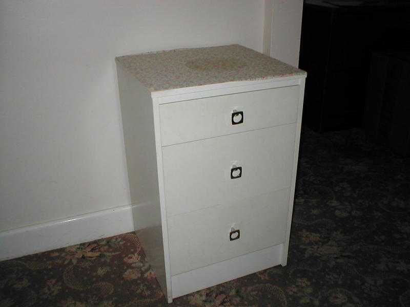 Small White Chest of Drawers