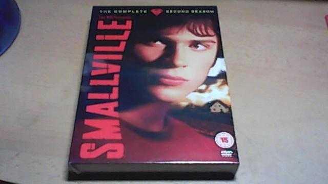 SMALLVILLE - COMPLETE SECOND SEASON DVD BOX SET BRAND NEW, STILL SEALED