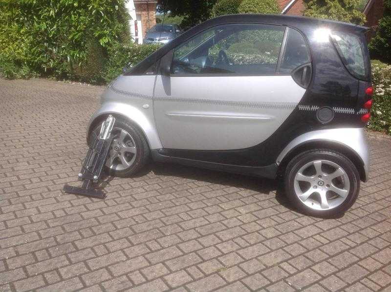 Smart Fortwo Pulse 2007 with optional motorhome towing bracket