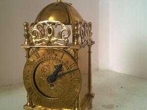 Smiths English Clocks Ltd. Mantle Clock