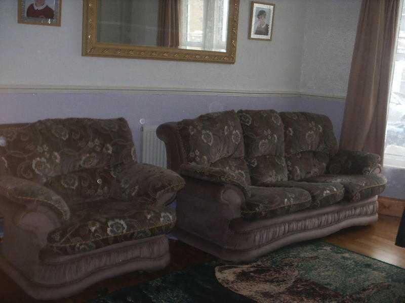 Sofa and 2 arm chairs