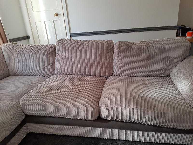 Sofa (excellent condition )