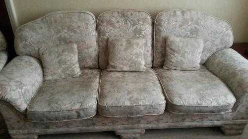 Sofa for quick sale