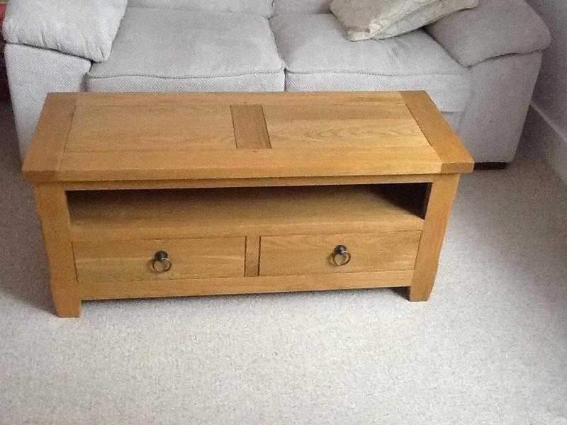 Solid light oak TV table with two drawers