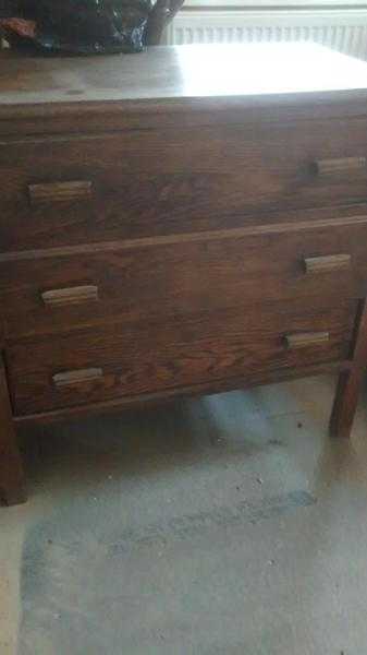 solid oak chest of draws