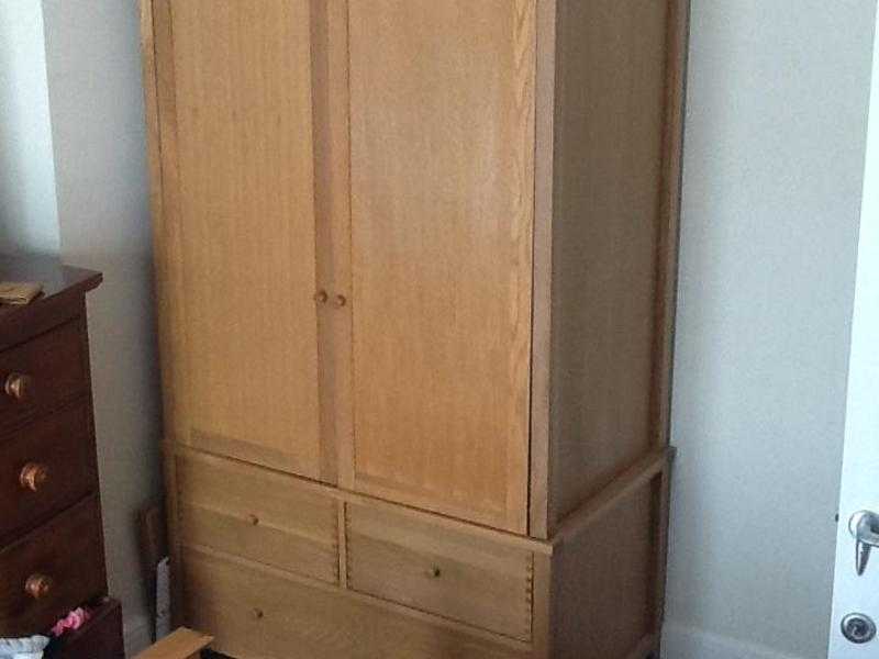 Solid Oak Double Wardrobe large 2 Door 3 Drawer NORTHAMPTON AREA