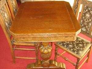 Solid oak draw leaf table