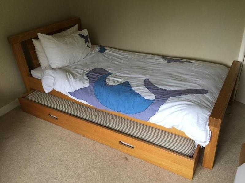 Solid Oak Porterhouse SIngle Bed with Under Bed Trundle and Trundle Mattress