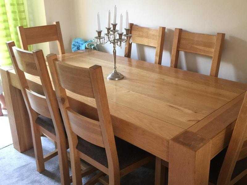 Solid Pine Dining Room Table and six chairs.