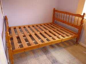 SOLID PINE DOUBLE BED FRAME