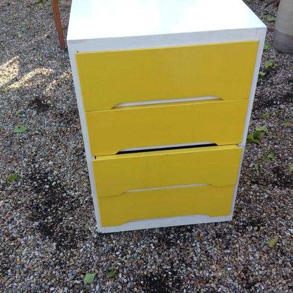 Solid wood chest of draws