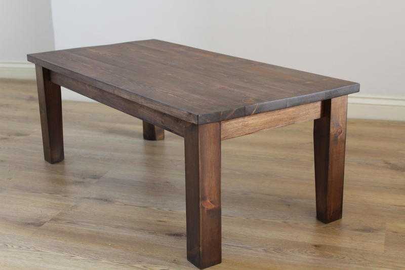 SOLID WOOD COFFEE TABLE