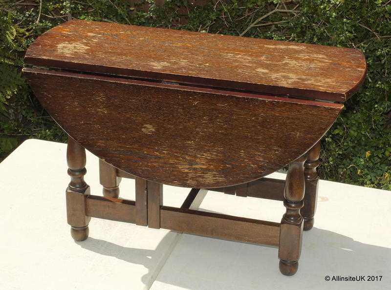 Solid wood drop leaf Coffee  Side Table - dark oak varnish finish 1980s