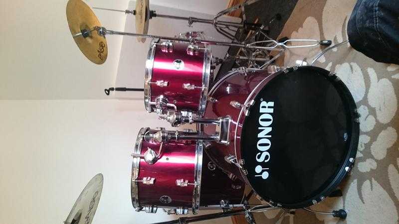 SONOR DRUM KIT