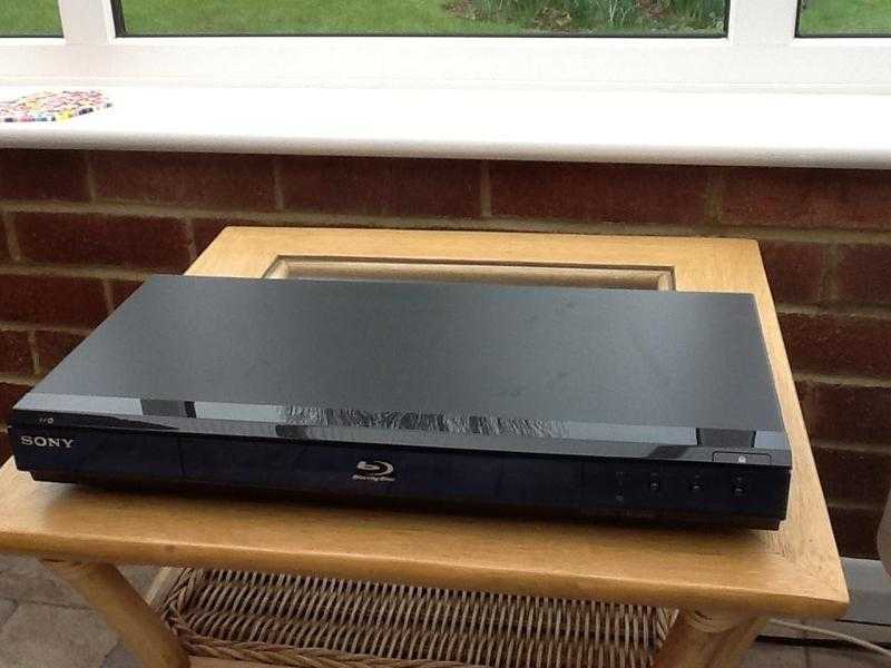 SONY BLUE-RAY DVD PLAYER