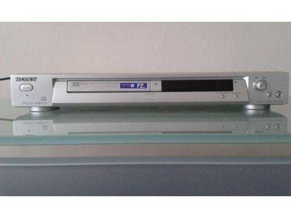 Sony DVD PLAYER,  hardly used as good as new