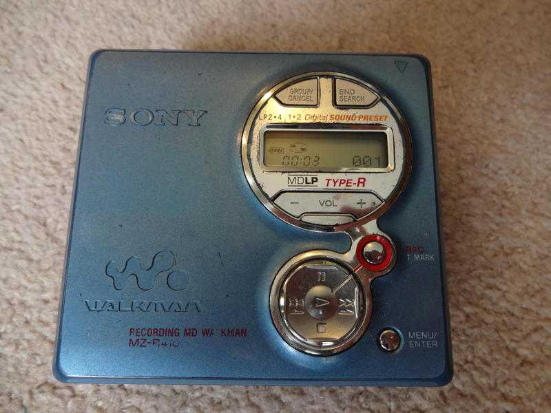 Sony Minidisc Player Recorder - Mini Disc Walkman