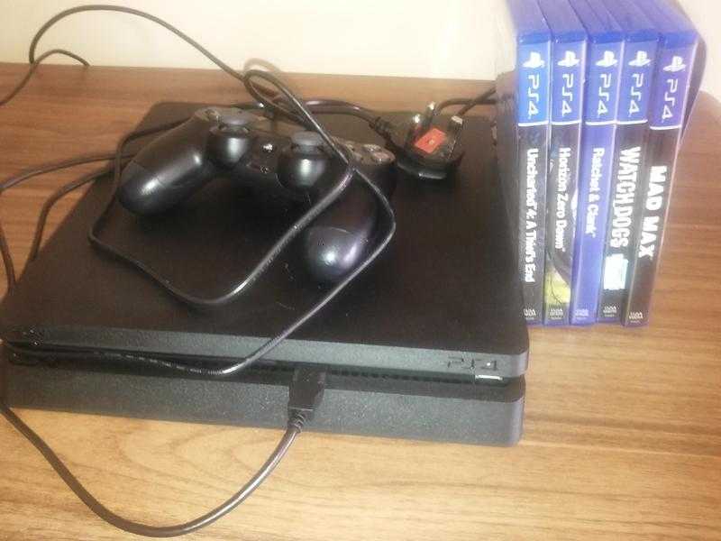 SONY PS4 SLIM CONSOLE 1TB great condition
