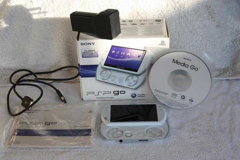 Sony PSP  Go