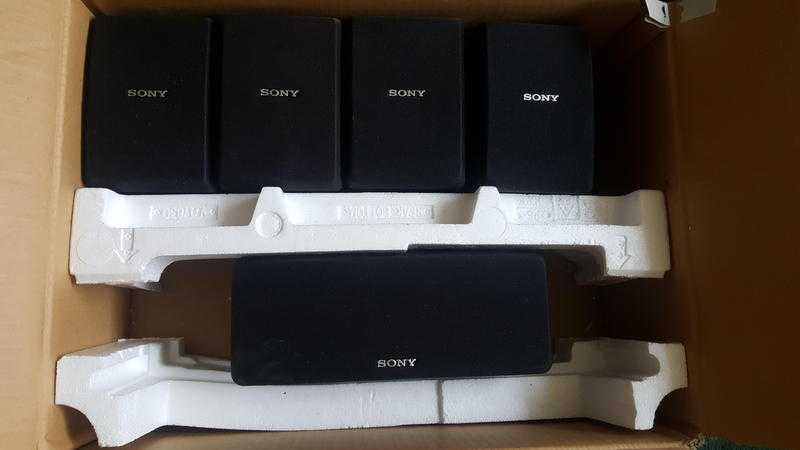 Sony Surround Sound Speaker set - 1 x Sub, 1 x Centre amp 4 x Satellite Speakers