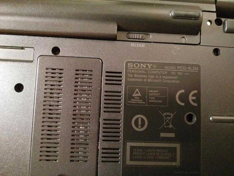 SONY VAIO LAPTOP MODEL PCG-4L2M  MADE IN JAPAN