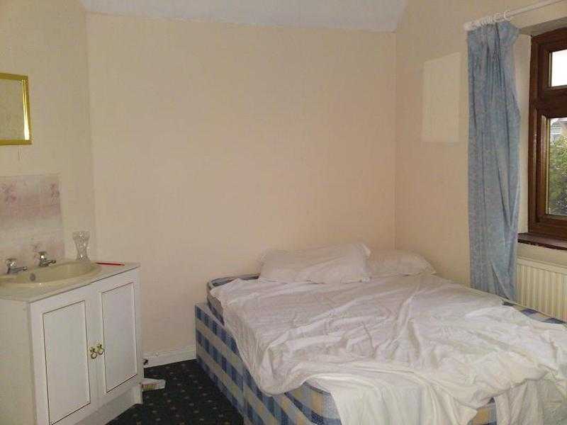 Spacious Double Rooms in Oxford